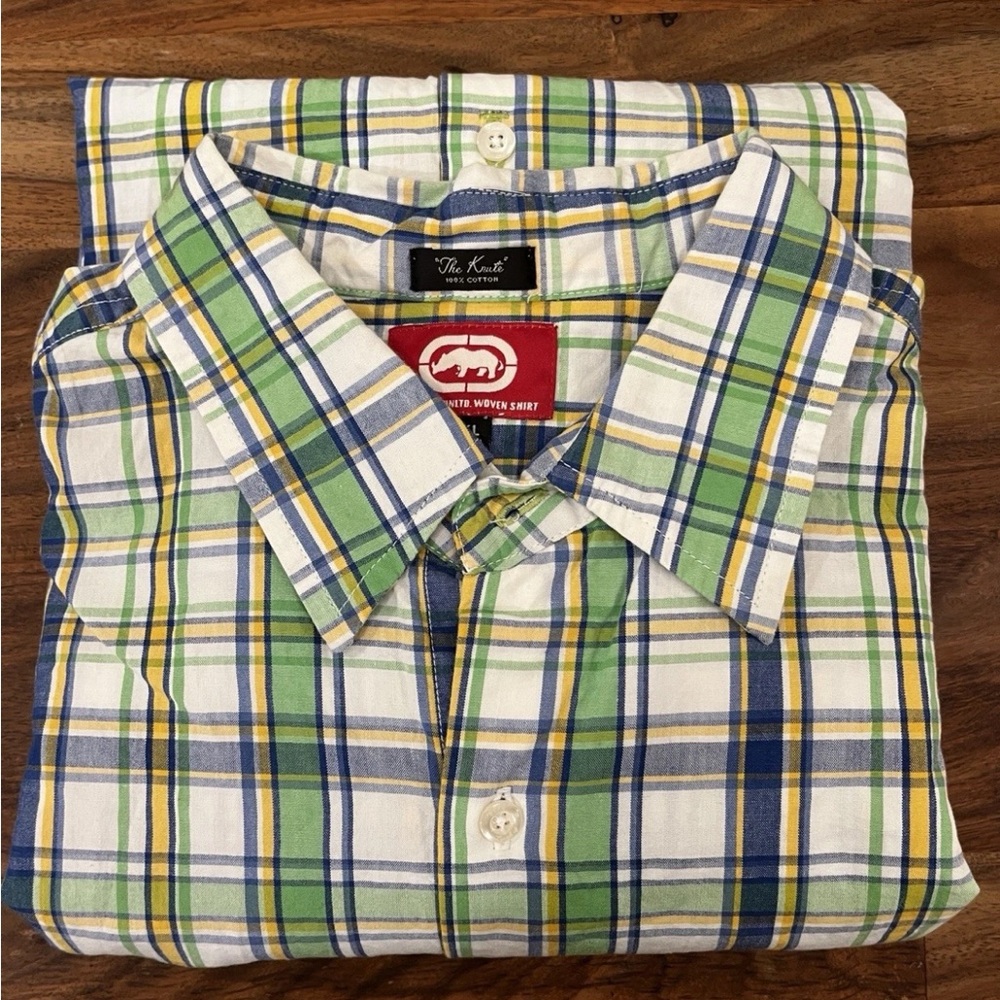 The Ecko Unltd Woven Shirt “The Knute” 2XL Green Plaid Button Down Short Sleeves